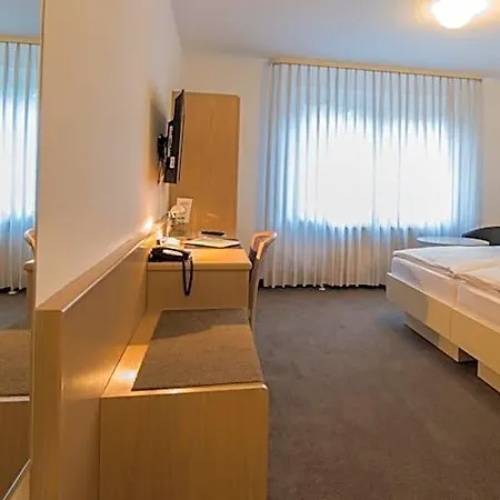 Am Wasen 3*